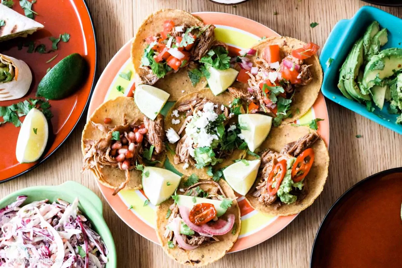 Fast food - tostada meksykańska z wieprzowiną