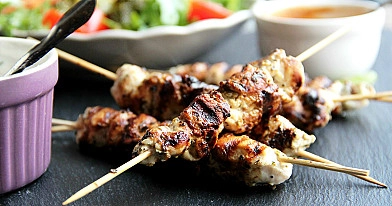 Chicken souvlaki - greckie szaszłyki z kurczaka