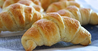 Croissants - Domowe rogaliki maślane | Przepis wideo