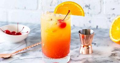 Koktajl alkoholowy Tequila Sunrise