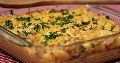 Chicken tetrazzini - makaron z kurczakiem i kremowym sosem serowym