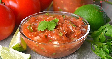 Meksykański sos pomidorowy do tacos i chipsów tortilla (Salsa de Tomate)