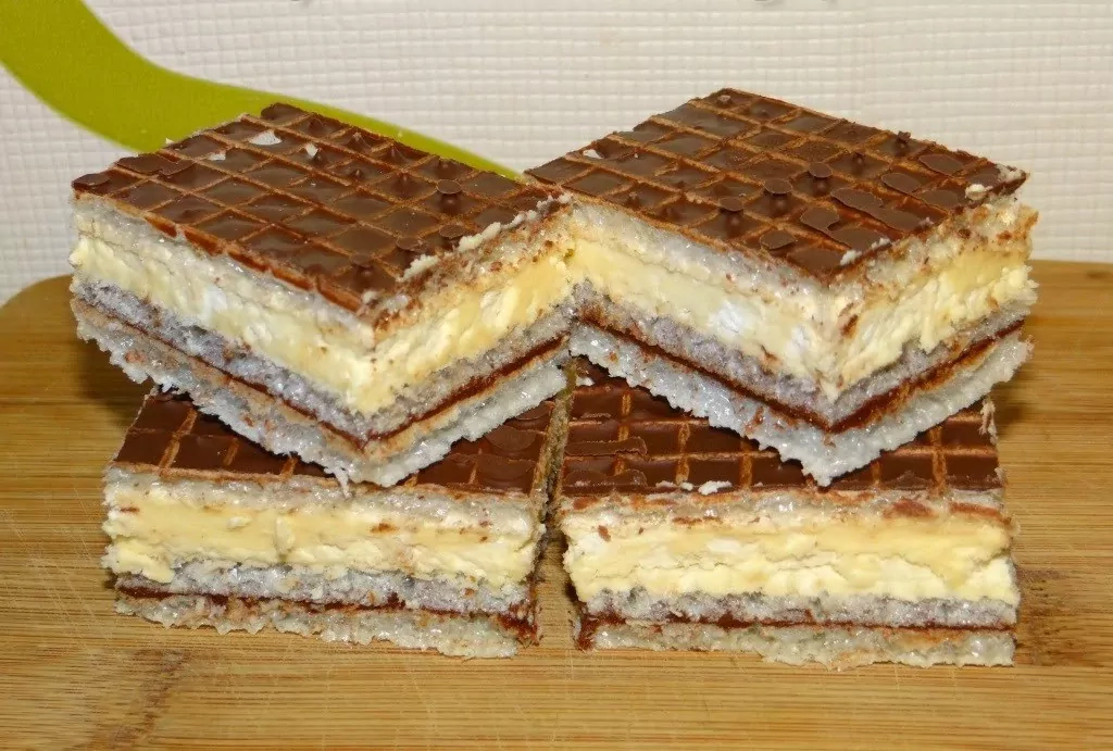 Wafle z nutellą i masą mleczną