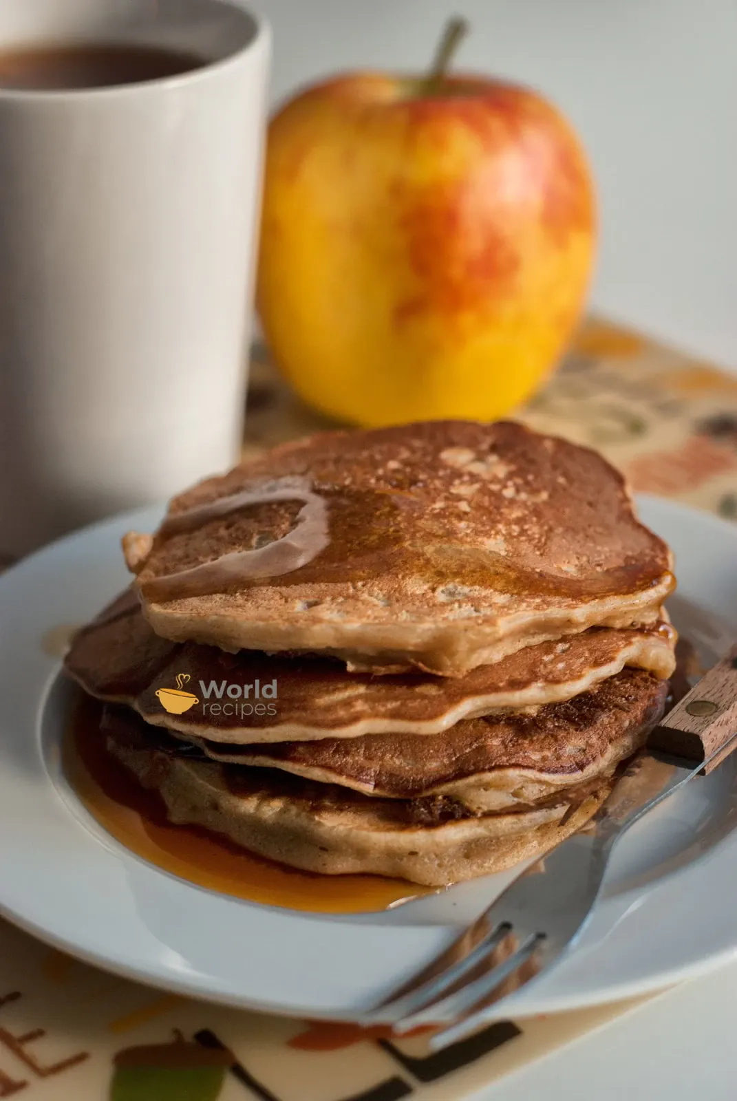 Bezglutenowe pancakes jabłkowe, bez tłuszczu