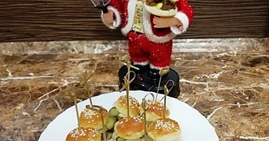 Mini burgery z kurczakiem